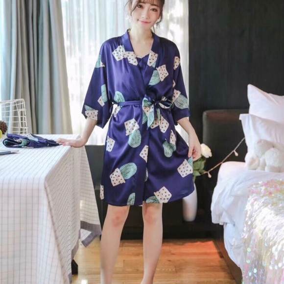 Pajamas set of 4 - Picture 4 of 11